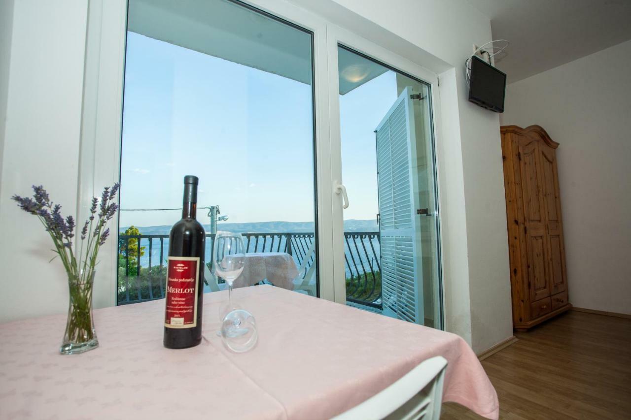 Apartments Pusic Omis Ngoại thất bức ảnh
